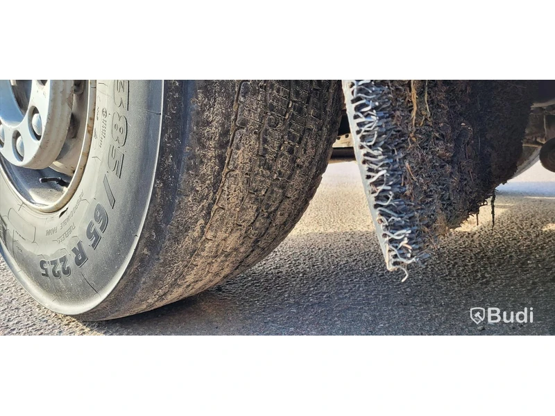 Lastbil Volvo Fm 480 8x4 Globetrotter |ADR| Slamsugare med spolutrustning -2006