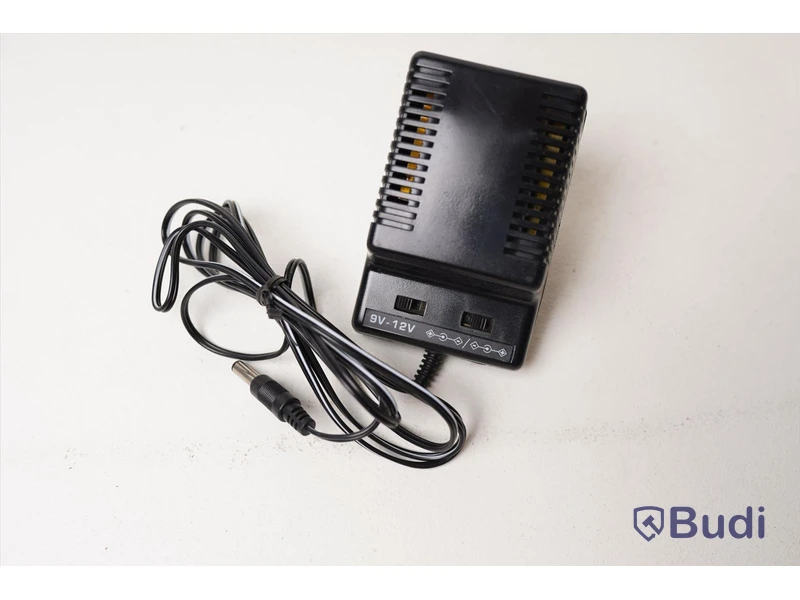 Adapter 2st - Proel AC-DC Adaptor.