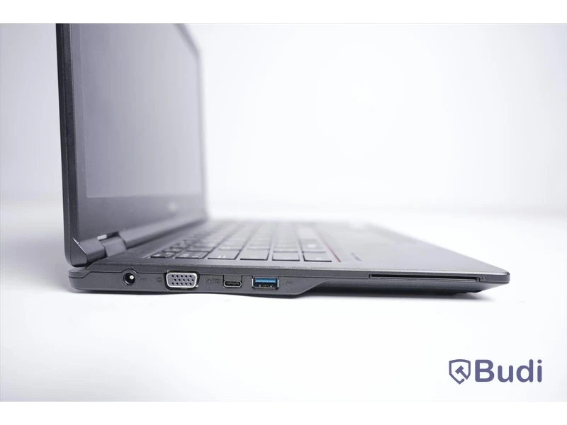Bärbar dator laptop - Fujitsu Lifebook E5410 i5, inkl. strömsladd, mindre bruksslitage