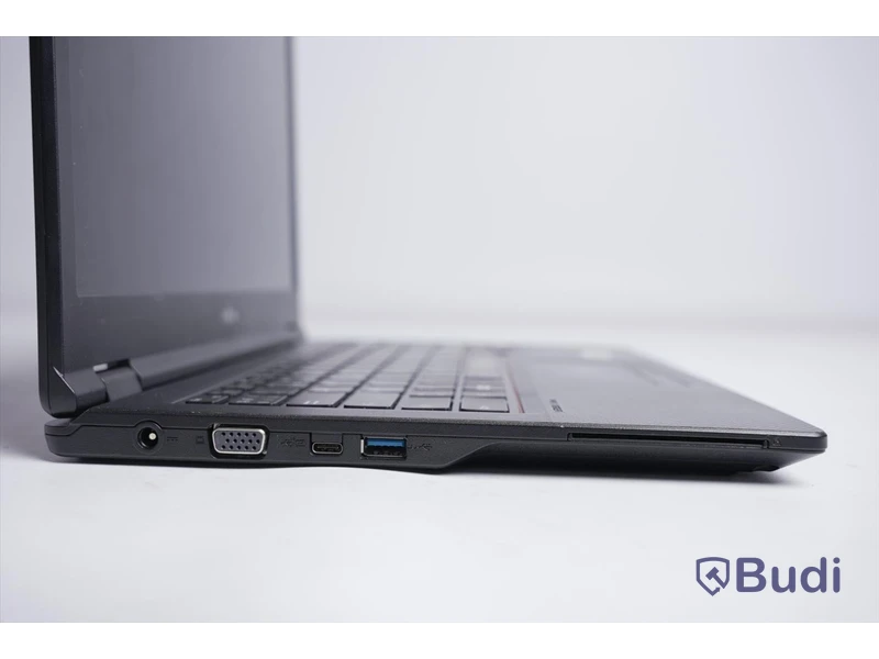 Bärbar dator laptop - Fujitsu Lifebook E5410 i5, inkl. strömsladd, mindre bruksslitage
