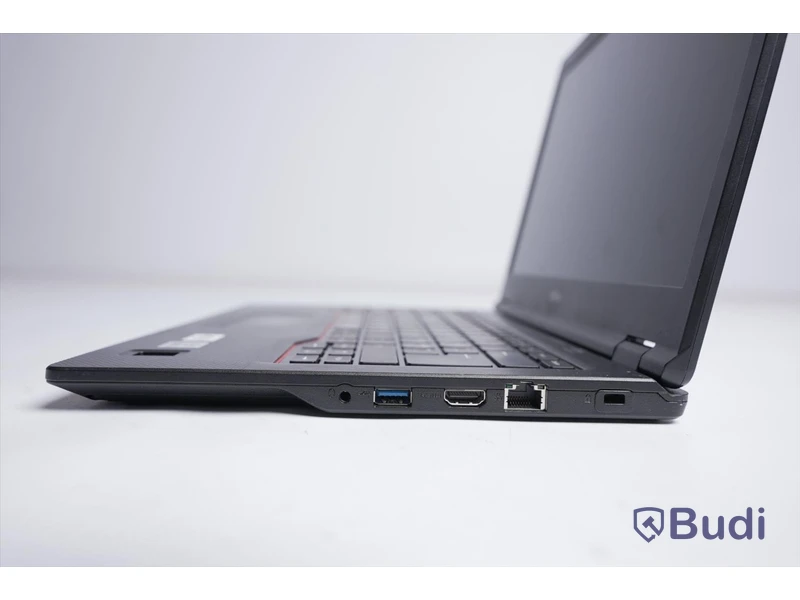 Bärbar dator laptop - Fujitsu Lifebook E5410 i5, inkl. strömsladd, mindre bruksslitage