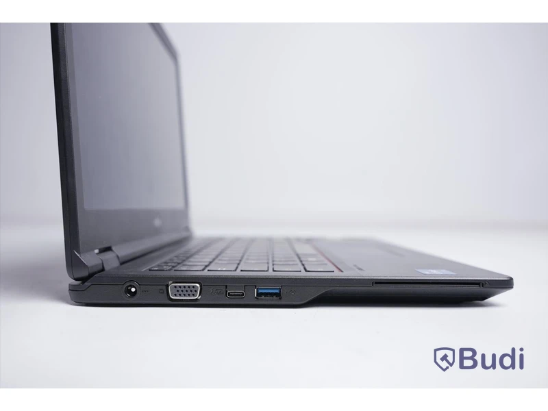 Bärbar dator laptop - Fujitsu Lifebook E5411 i5, inkl. strömsladd, mindre bruksslitage