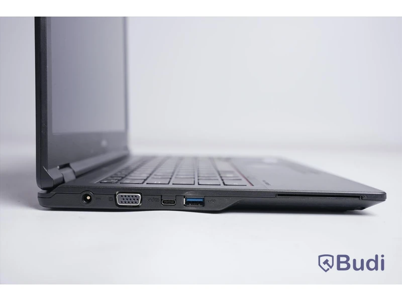 Bärbar dator laptop - Fujitsu Lifebook E5410 i5, inkl. strömsladd, mindre bruksslitage