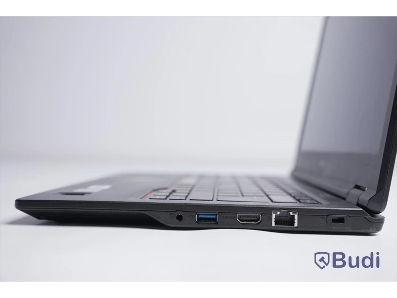 Bärbar dator laptop - Fujitsu Lifebook E5410 i5, inkl. strömsladd, mindre bruksslitage