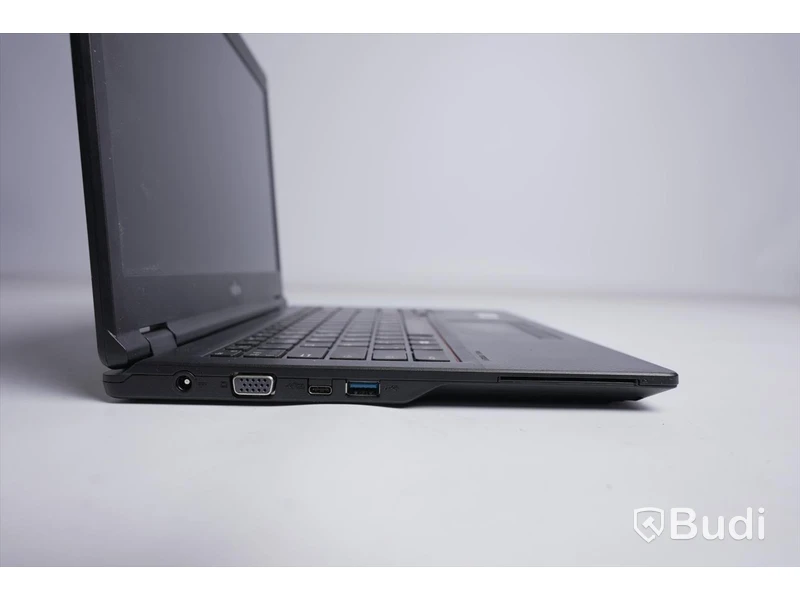 Bärbar dator laptop - Fujitsu Lifebook E5410 i5, inkl. strömsladd, mindre bruksslitage