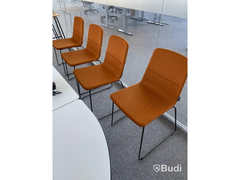 Konferensstol Orange, 9 st, Märke Narbutas