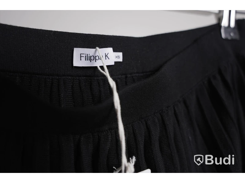 Kjol - Filippa k, Sandra skirt, stickad, svart, strl. XS, Dam. Ny.