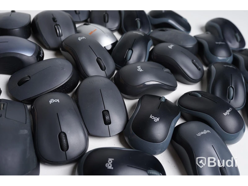 Datormus ca. 27 st - trådlös, blandade varumärken (Logitec, Microsoft etc.). Osäker funktion.