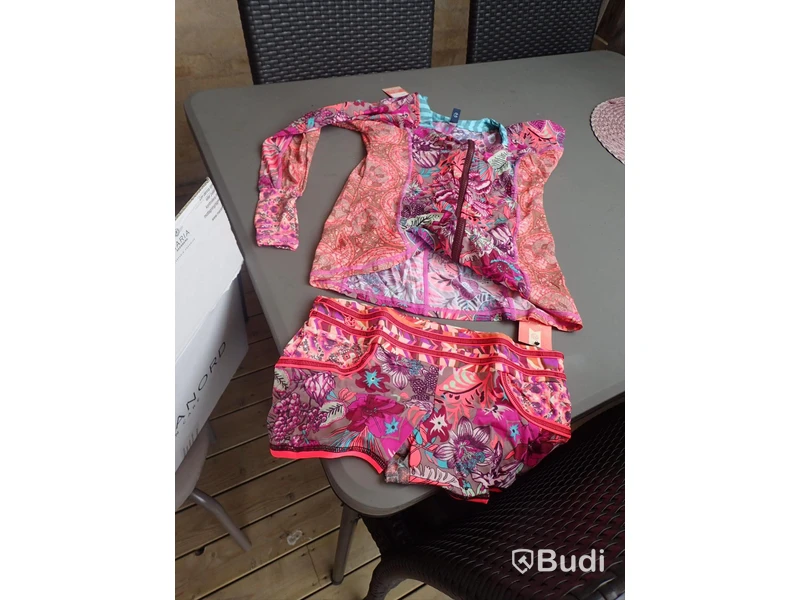 Sommarklänningar, Bikini med mera. Moving comfort, Phax swimwear