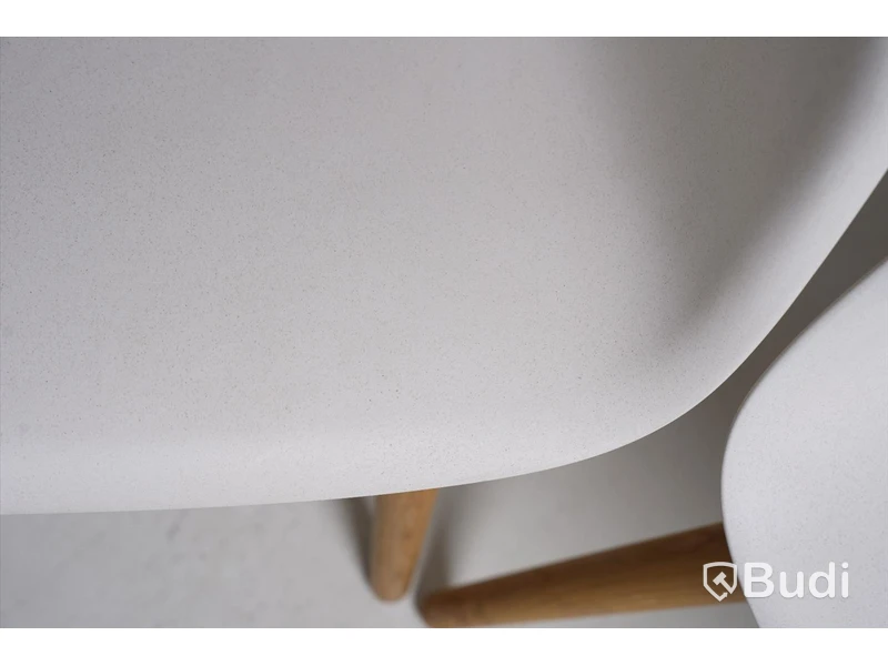 2 st. Designstol - Muuto, Fiber Armchair, natural white återvunnen plast och ek.