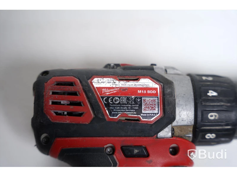 Skruvdragare Milwaukee M18 BDD inkl. originallåda och tillbehör.