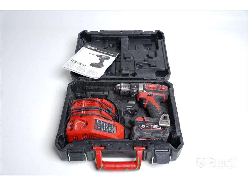 Skruvdragare Milwaukee M18 BDD inkl. originallåda och tillbehör.