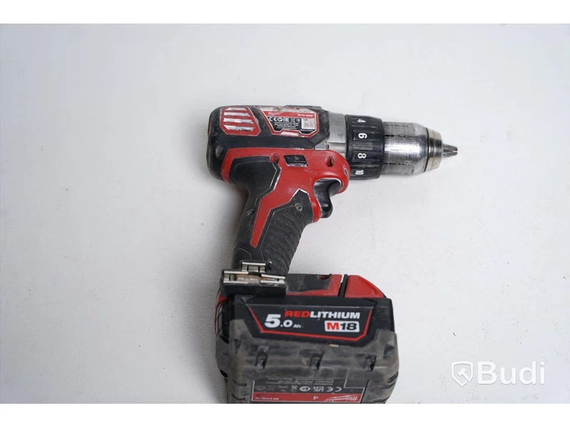 Skruvdragare Milwaukee M18 BDD inkl. originallåda och tillbehör.