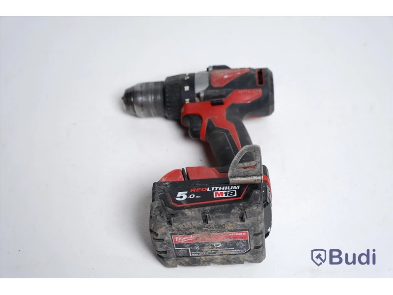 Skruvdragare Milwaukee M18 BLDD2 inkl. tillbehör.