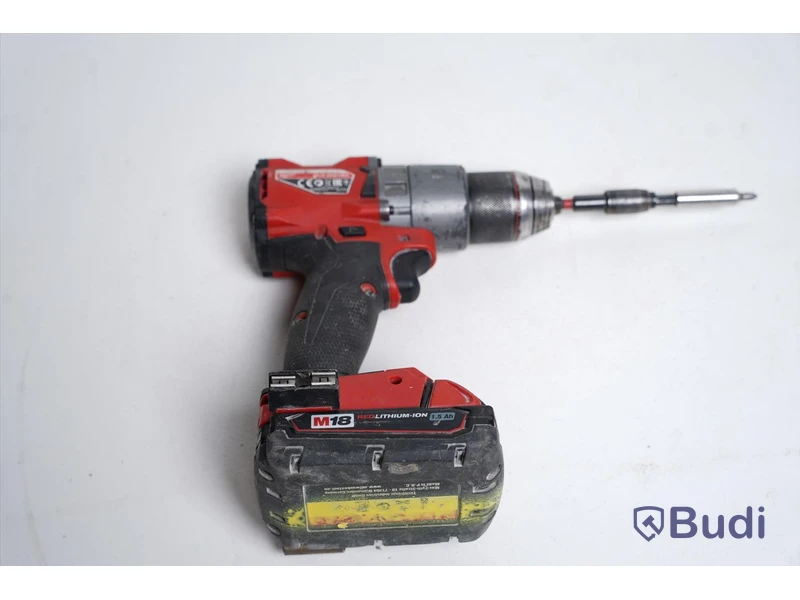 Skruvdragare Milwaukee M18 ONEDD2 inkl. tillbehör.