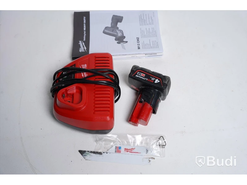 Skruvdragare Milwaukee M12 CHZ inkl. tillbehör.