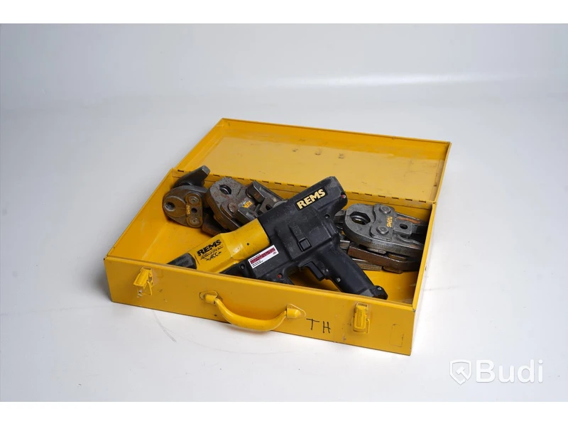 Tryckmaskin Rems modell R220, inkl pressverktyg/ringar.