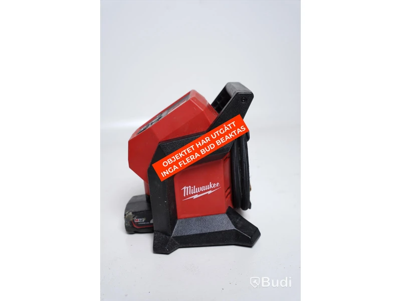 Kompressor Milwaukee M12 BI inkl. 1 extra batteri