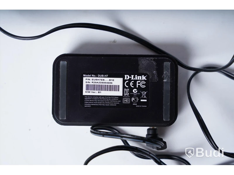 2 ST USB Laddningsstation Modell: DUB-H7/E D-Link, Datamus Microsoft Wireless Mouse 1000 Modell: 1454