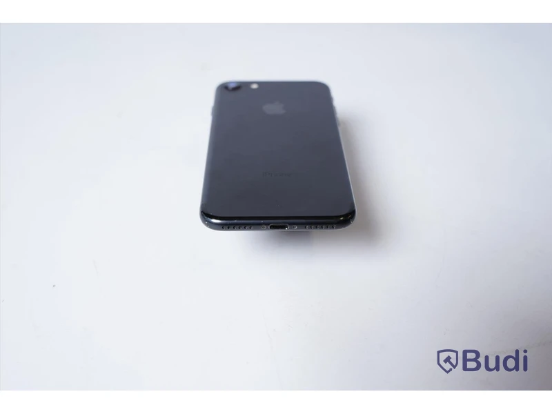 iPhone 7 - 32 GB 87 Procent Batterihälsa