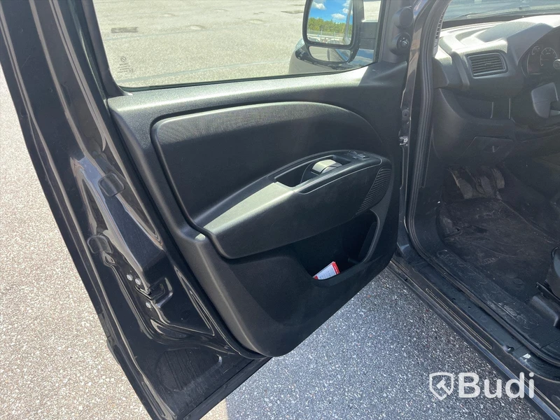 Skåpbil Opel Combo 1.3 CDTI (90hk) - 2014