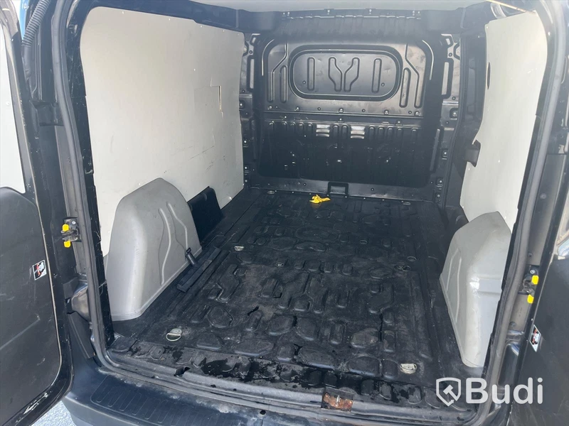 Skåpbil Opel Combo 1.3 CDTI (90hk) - 2014