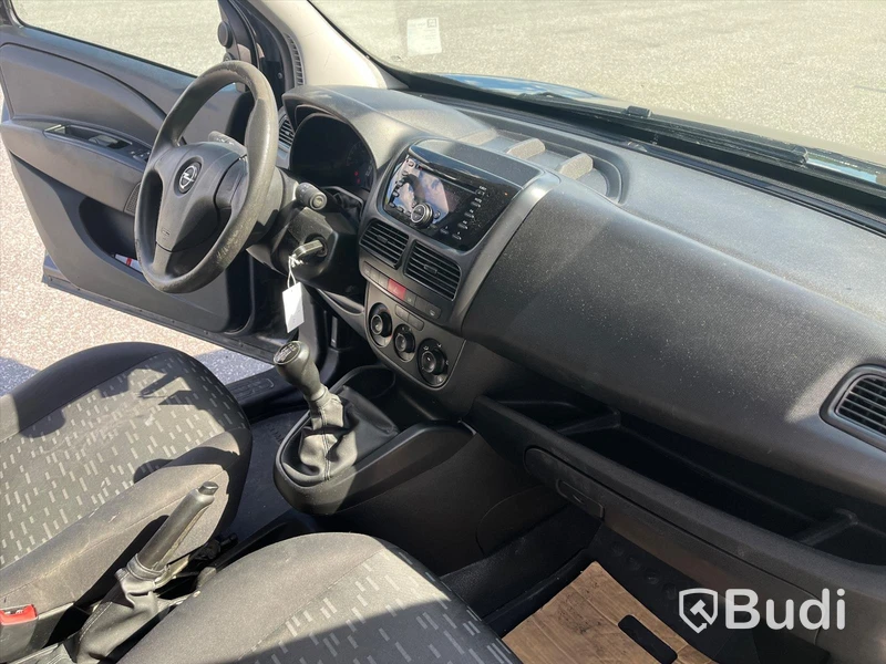 Skåpbil Opel Combo 1.3 CDTI (90hk) - 2014