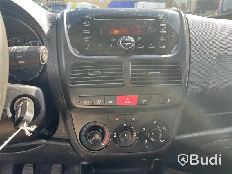 Skåpbil Opel Combo 1.3 CDTI (90hk) - 2014