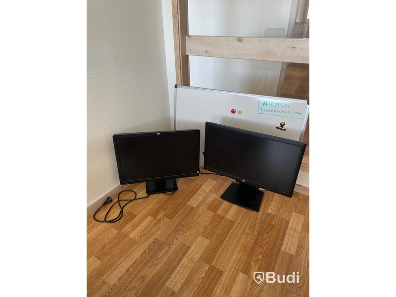 2 st HP Datorskärmar ZR2330w och LE2201w