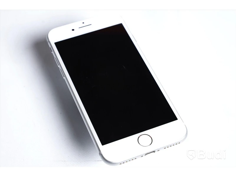 iPhone 8 - 64 GB, 81 procent batterihälsa.
