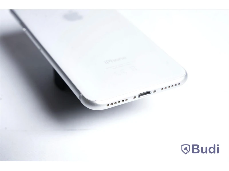 iPhone 8 - 64 GB, 81 procent batterihälsa.