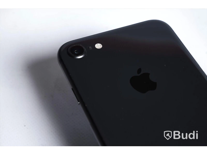iPhone 8 - 64 GB, 86 procent batterihälsa.