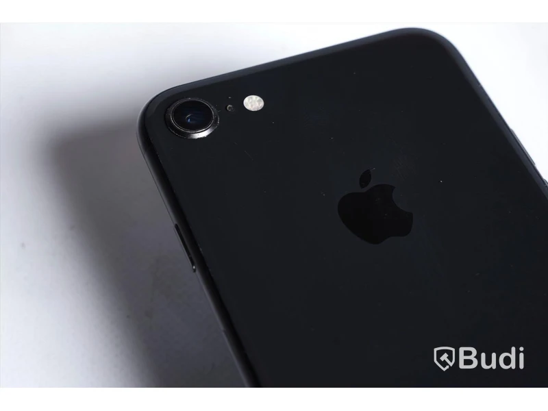 iPhone 8 - 64 GB, 88 procent batterihälsa, små repor på framsida skärm.