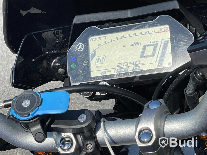 Motorcykel Yamaha MT-10 2016 Crossplanemotor 160hk