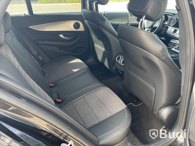 Personbil Mercedes-Benz E200 4MATIC Bensin Kombi