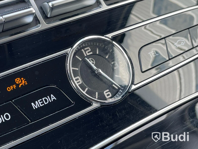 Personbil Mercedes-Benz E200 4MATIC Bensin Kombi