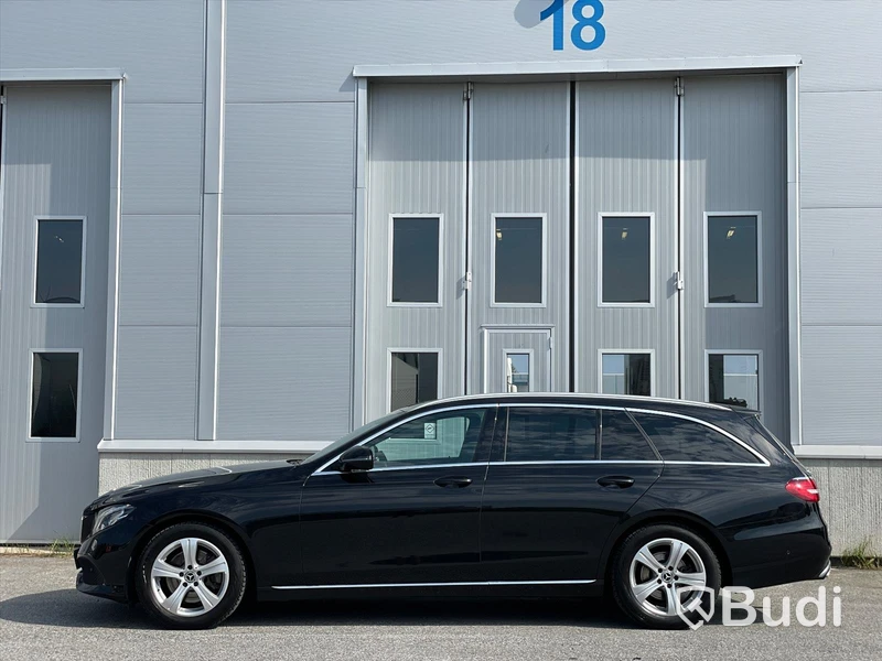 Personbil Mercedes-Benz E200 4MATIC Bensin Kombi
