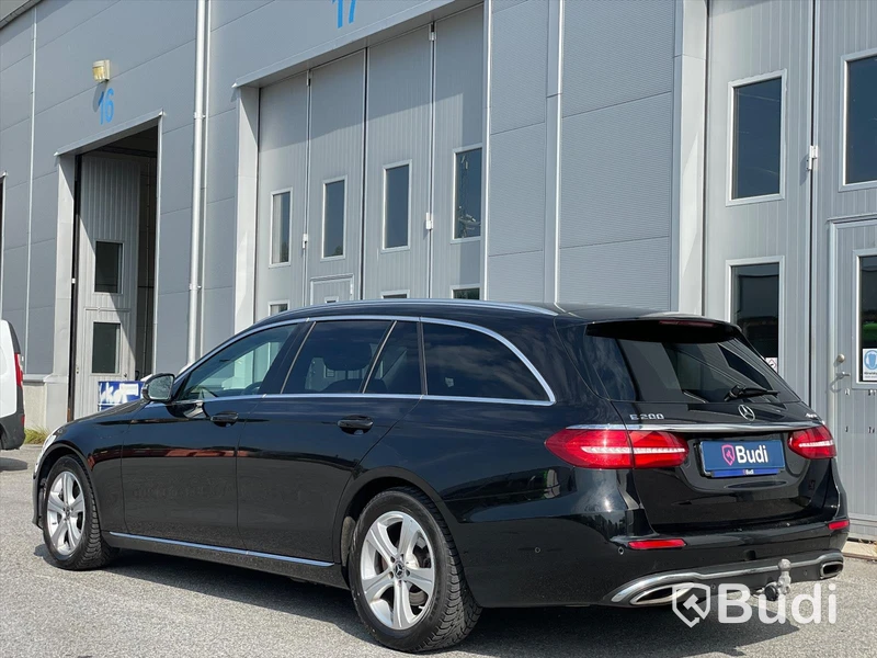 Personbil Mercedes-Benz E200 4MATIC Bensin Kombi