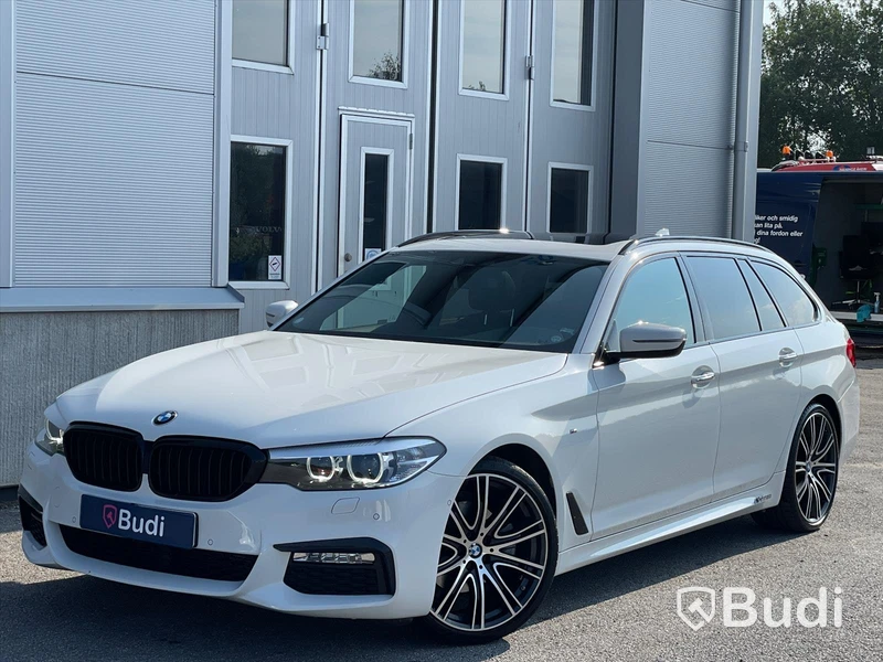 Personbil BMW 520d Xdrive Touring  | M-Sport | 6550mil | Panorama