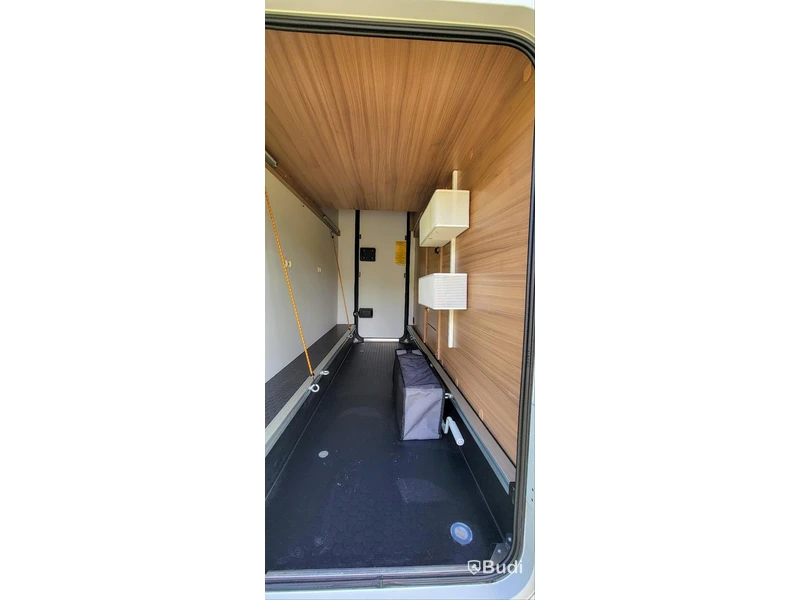 Husbil Adria 600 DT - 2020