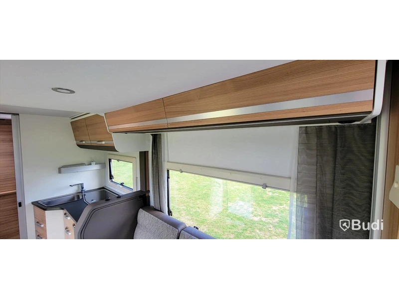 Husbil Adria 600 DT - 2020