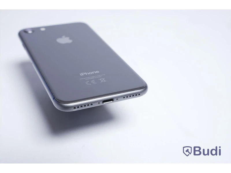 iPhone 8 - 64 GB, 95 procent batterihälsa, Apple.
