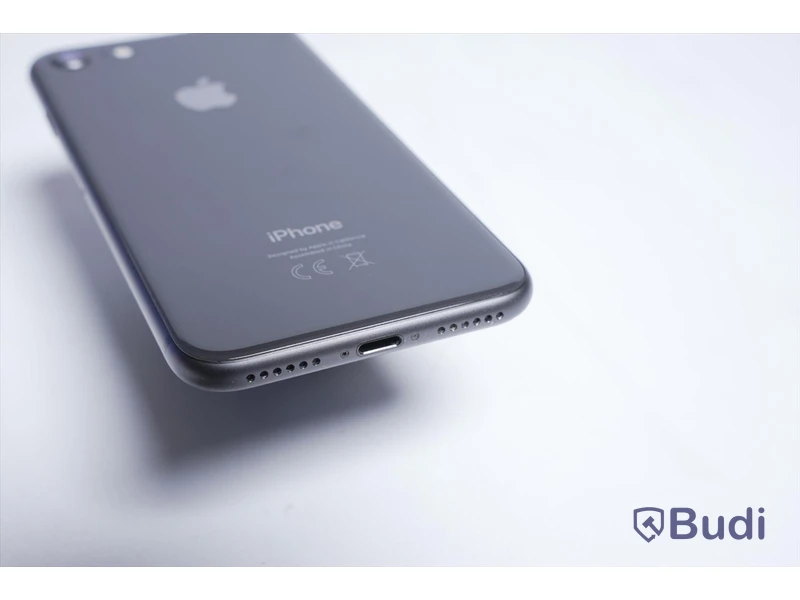 iPhone 8 - 64 GB, 90 procent batterihälsa, Apple.