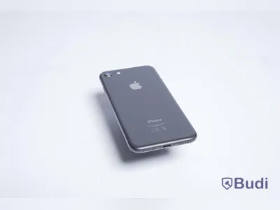 iPhone 8 - 64 GB, 90 procent batterihälsa, Apple.