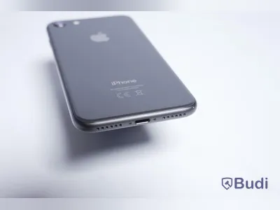 iPhone 8 - 64 GB, 90 procent batterihälsa, Apple.