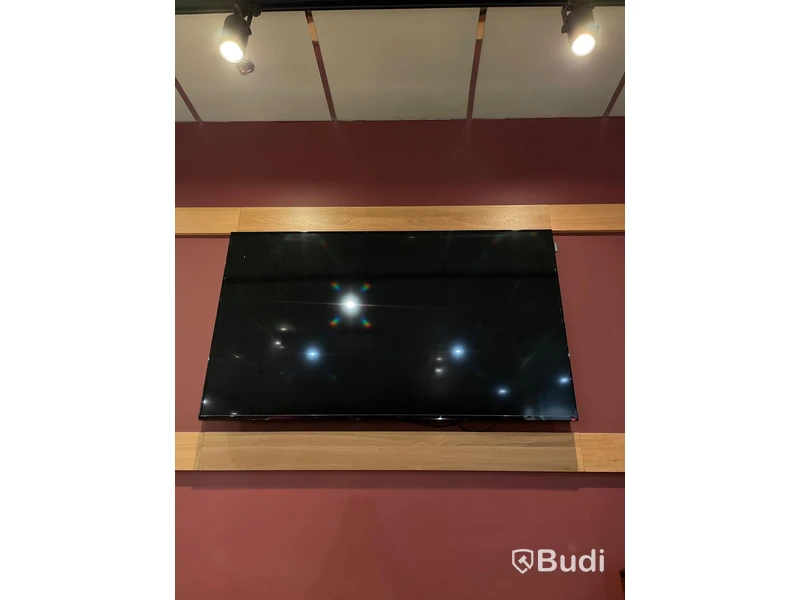 Samsung TV 55 tum