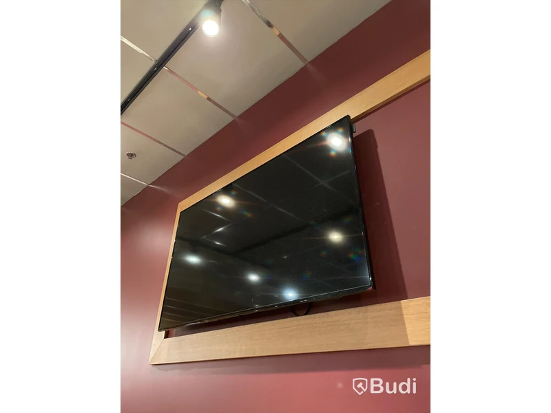 Samsung TV 55 tum