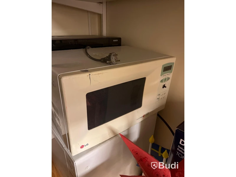 3 st Microvågsugnar Menuette, LG, BOSCH