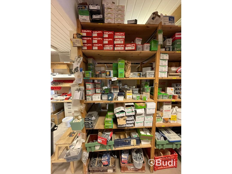 Div Fästmaterial