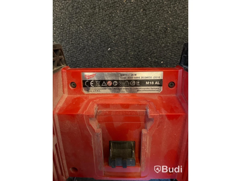 Radio Milwaukee M18 AL